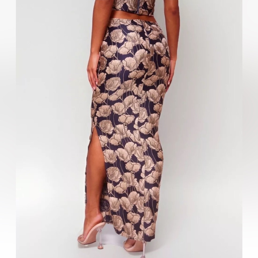 New PrettyLittleThing Navy Jacquard Low Rise Maxi Skirt - 12